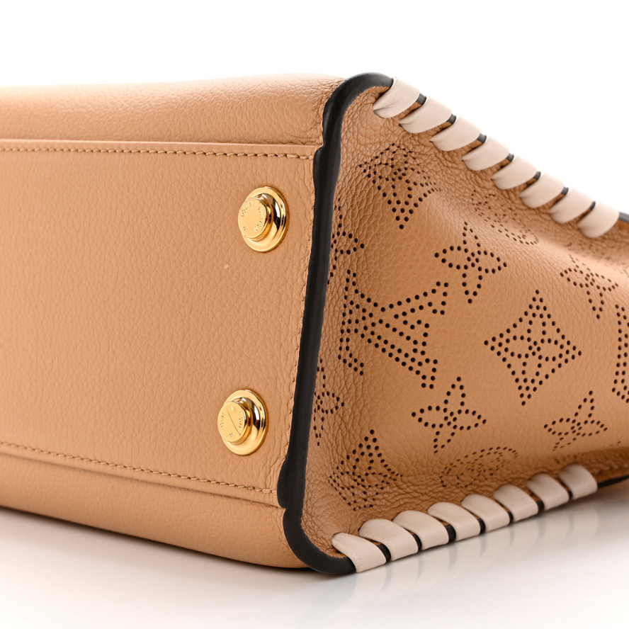 Louis Vuitton On My Side PM Shoulder Bag - Arizona Brown