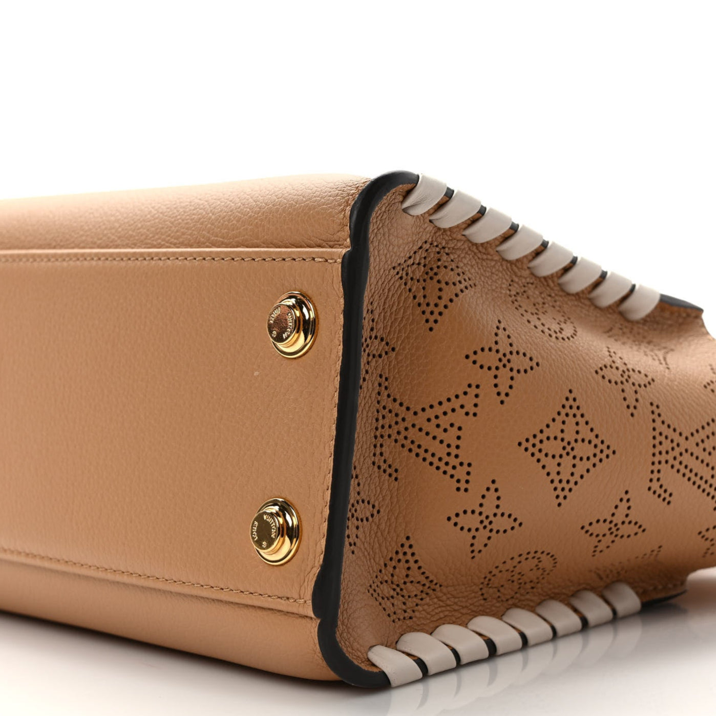 Louis Vuitton On My Side PM Shoulder Bag - Arizona Brown