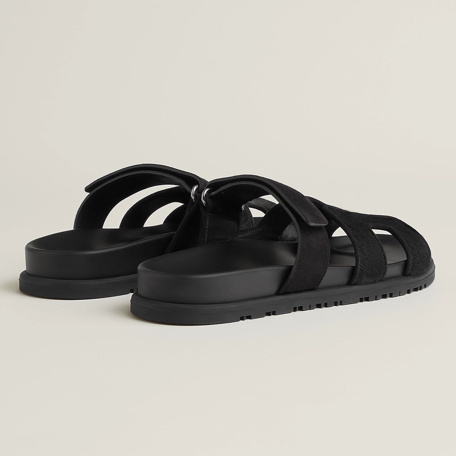 Hermes Chypre Suede Sandals - Noir