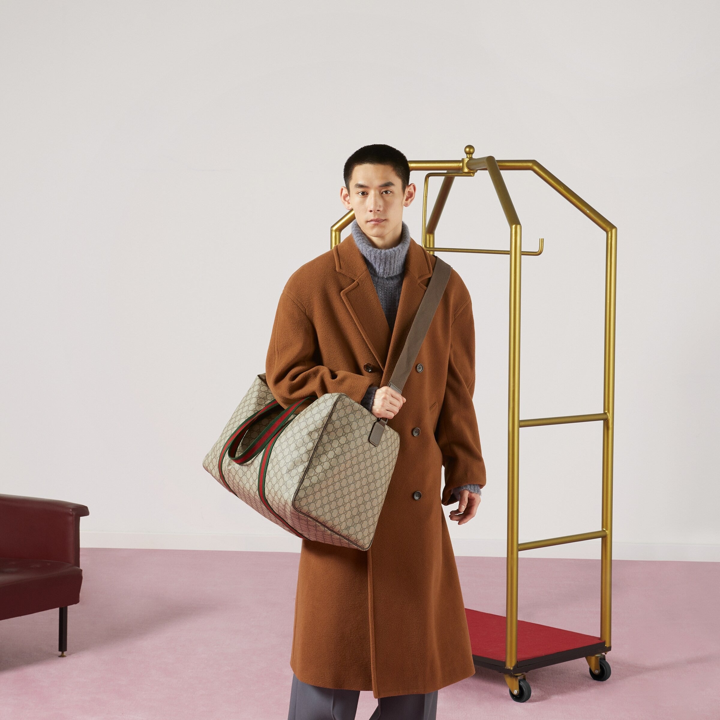 Gucci GG Supreme Canvas Large Duffle Bag with Web - Beige