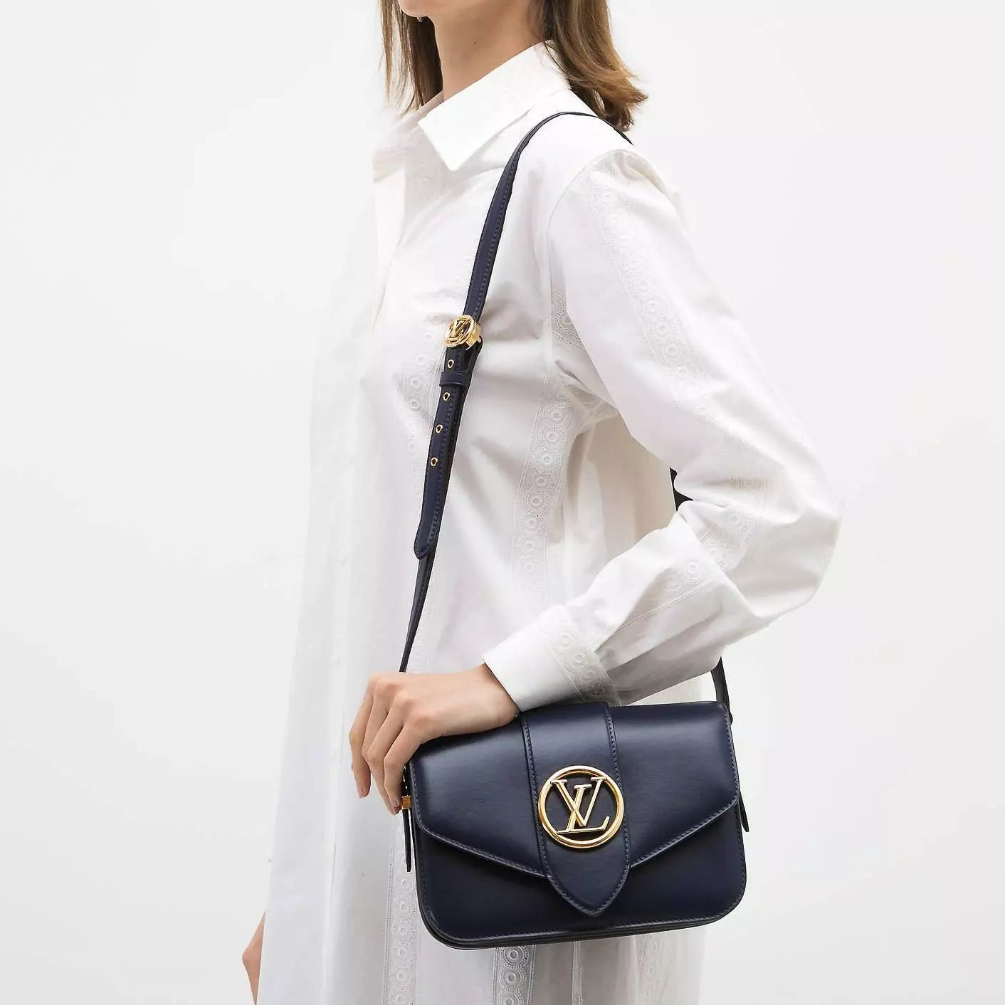 Louis Vuitton Smooth Calfskin LV Pont 9 Handbag - Blue