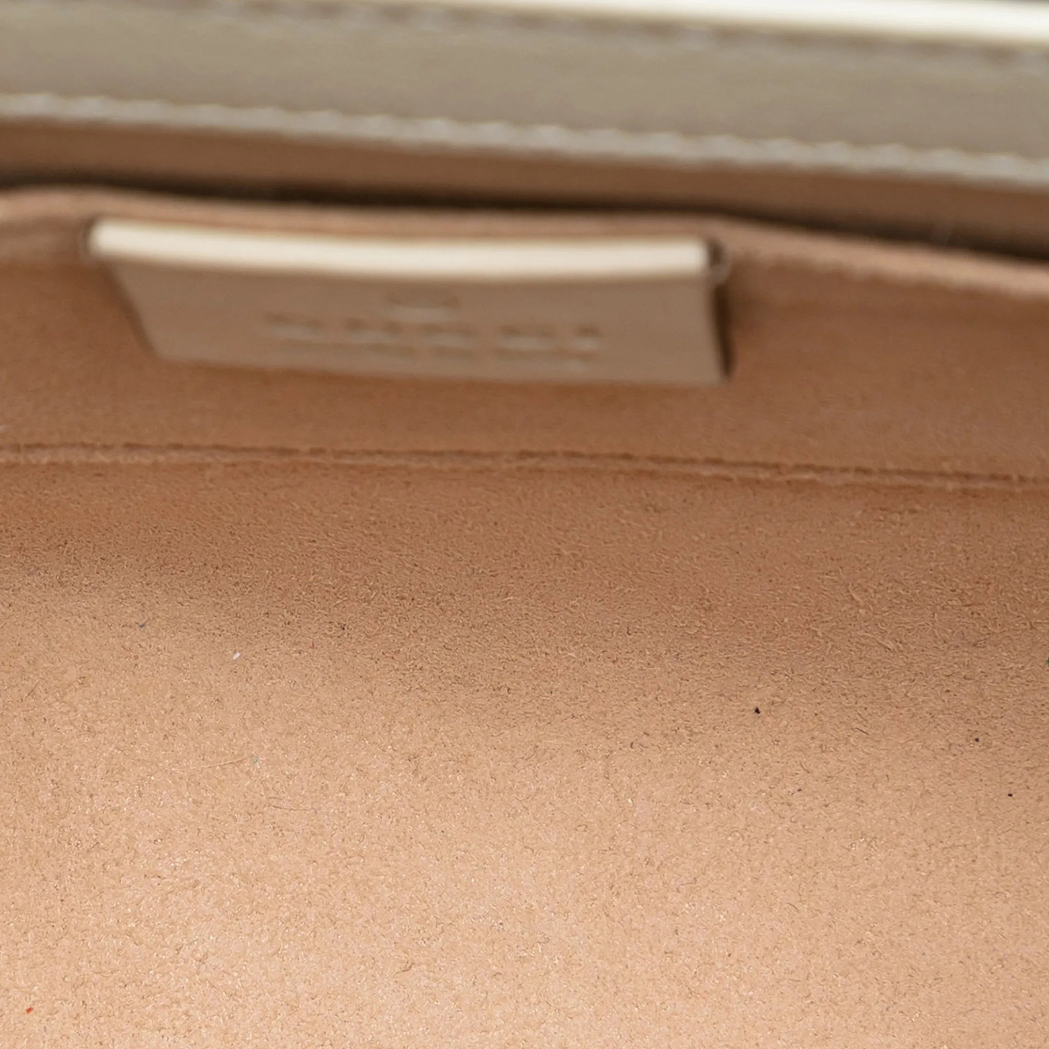 Gucci Padlock GG Shoulder Bag –  Beige