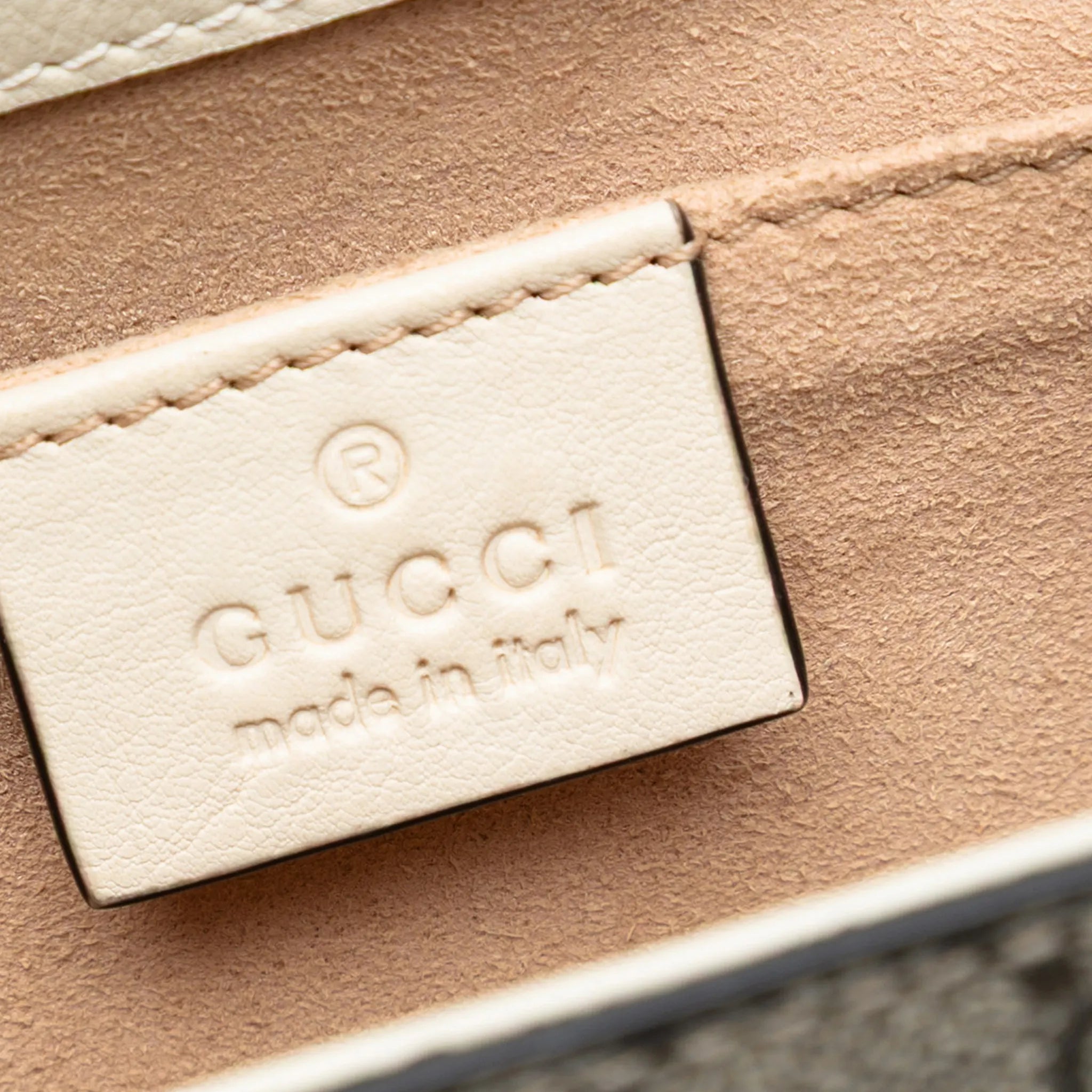 Gucci Padlock GG Supreme Shoulder Bag –  Beige