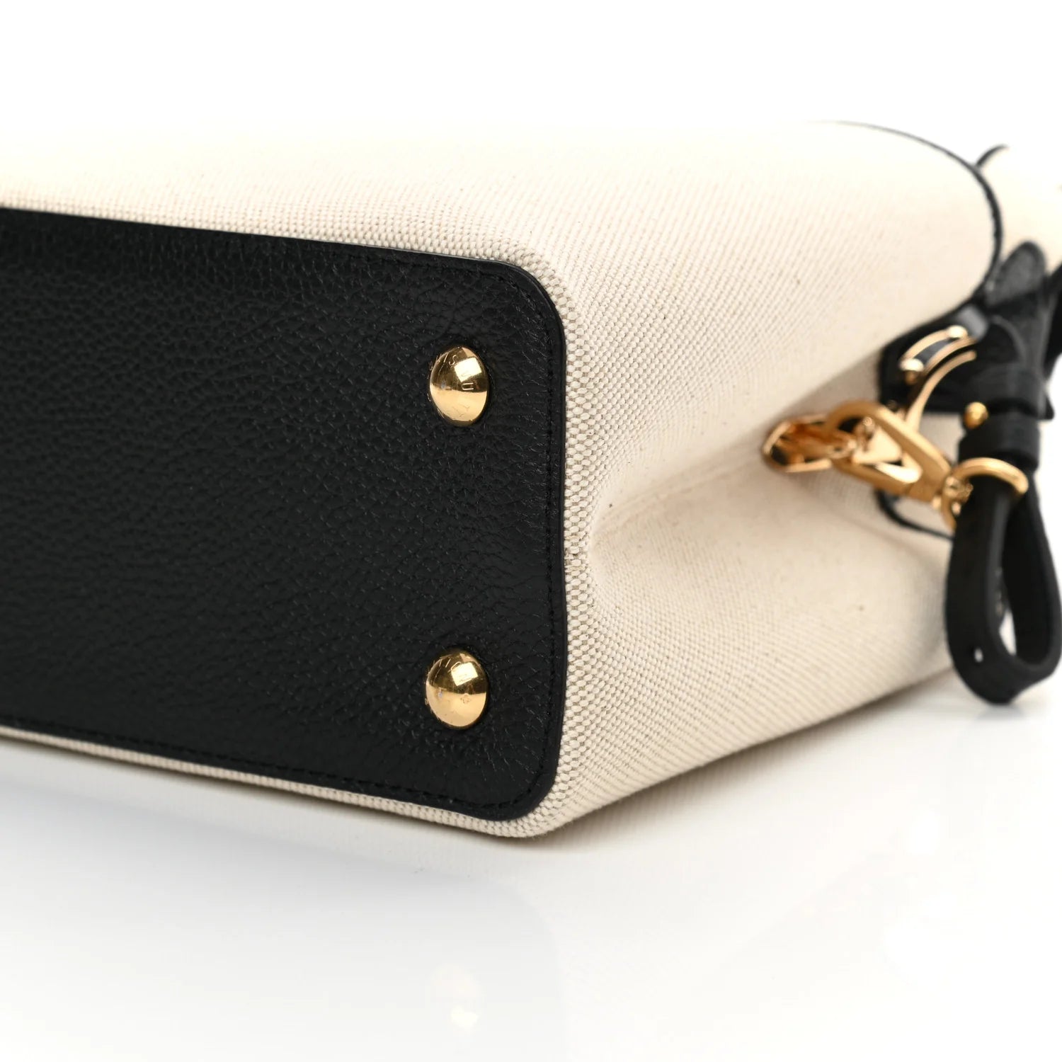 Louis Vuitton Canvas Taurillon Capucines MM Handbag –  Beige