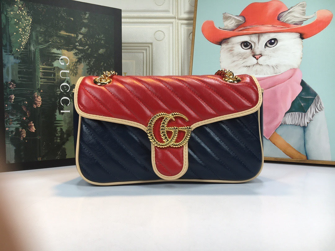 Gucci GG Marmont Medium Shoulder Bag - Black