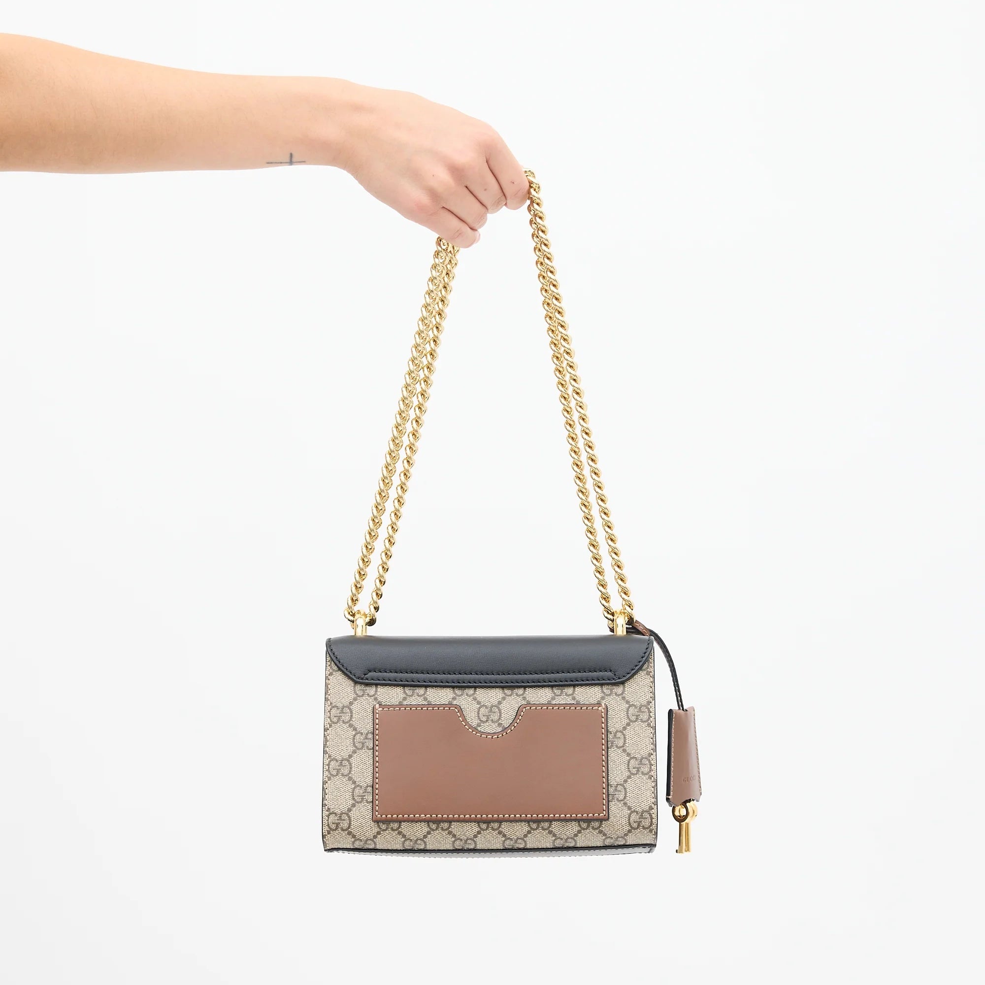 Gucci GG Padlock Crossbody Shoulder Bag – Black
