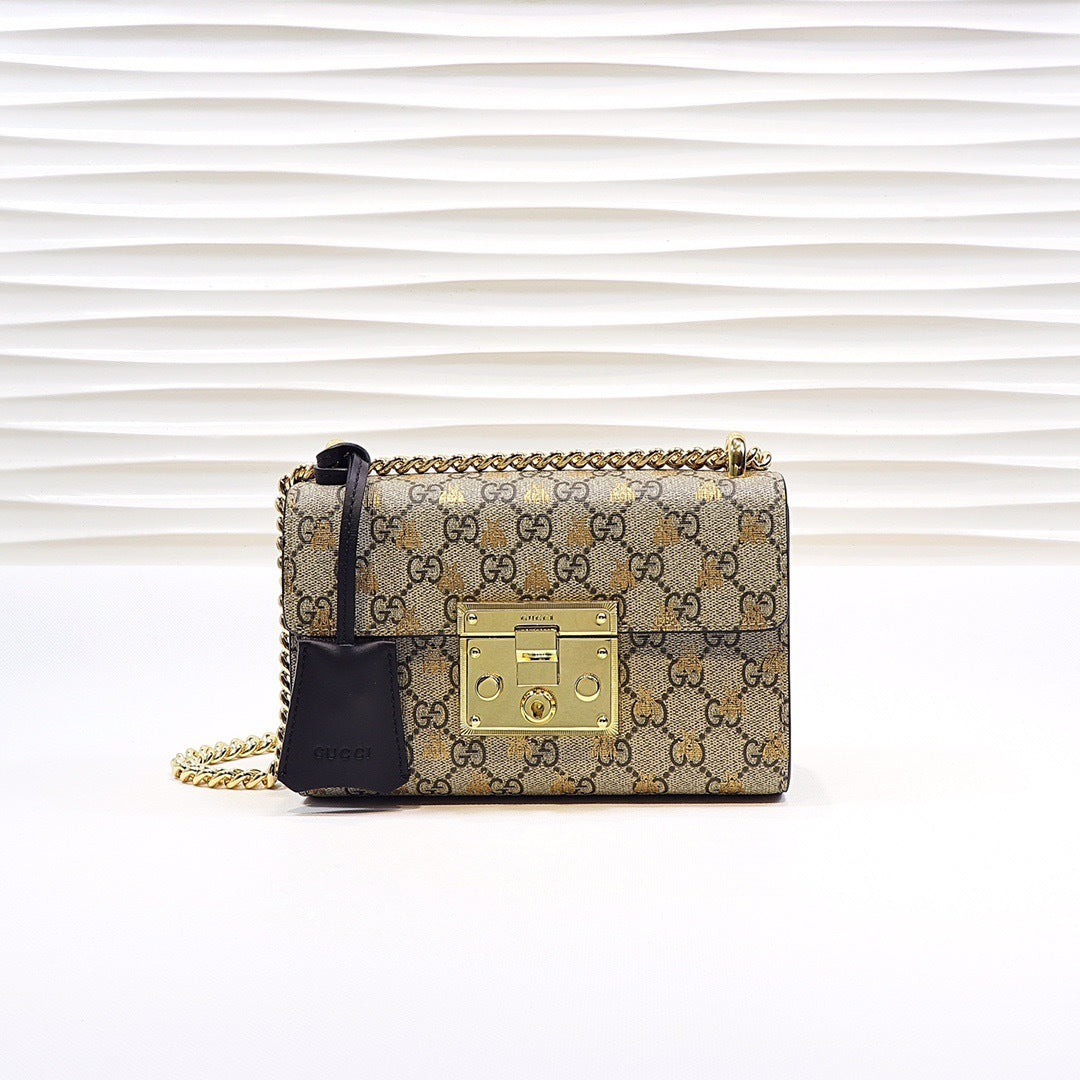 Gucci GG Supreme Small Bees Shoulder Bag – Beige