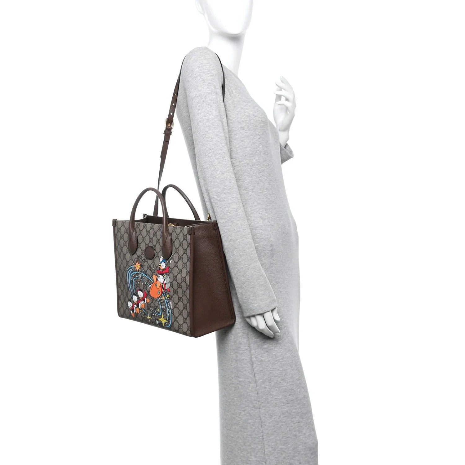 Gucci Disney GG Supreme Small Donald Duck Tote  – Beige