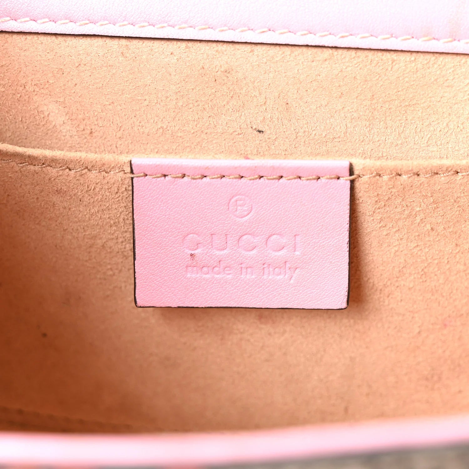 Gucci Padlock Strawberry Small Shoulder Bag – Beige