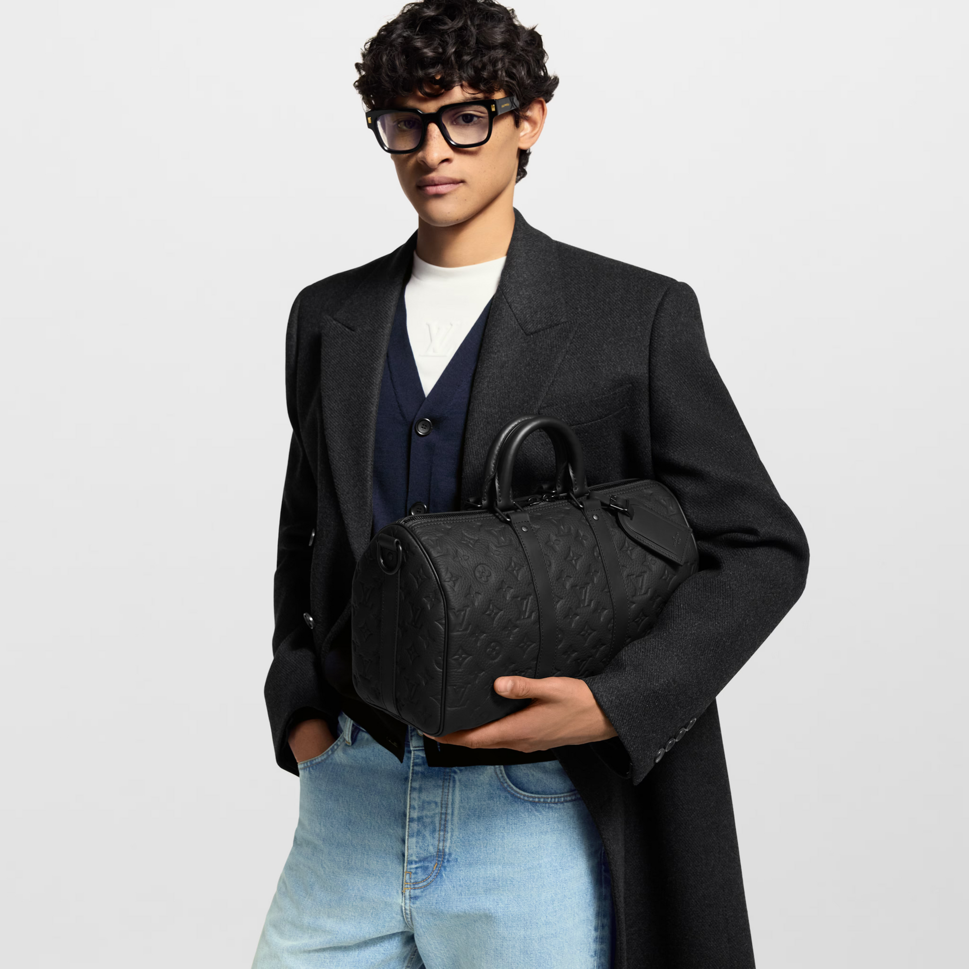 Louis Vuitton Taurillon Monogram Keepall Bandoulière 35 Duffle Bag – Black