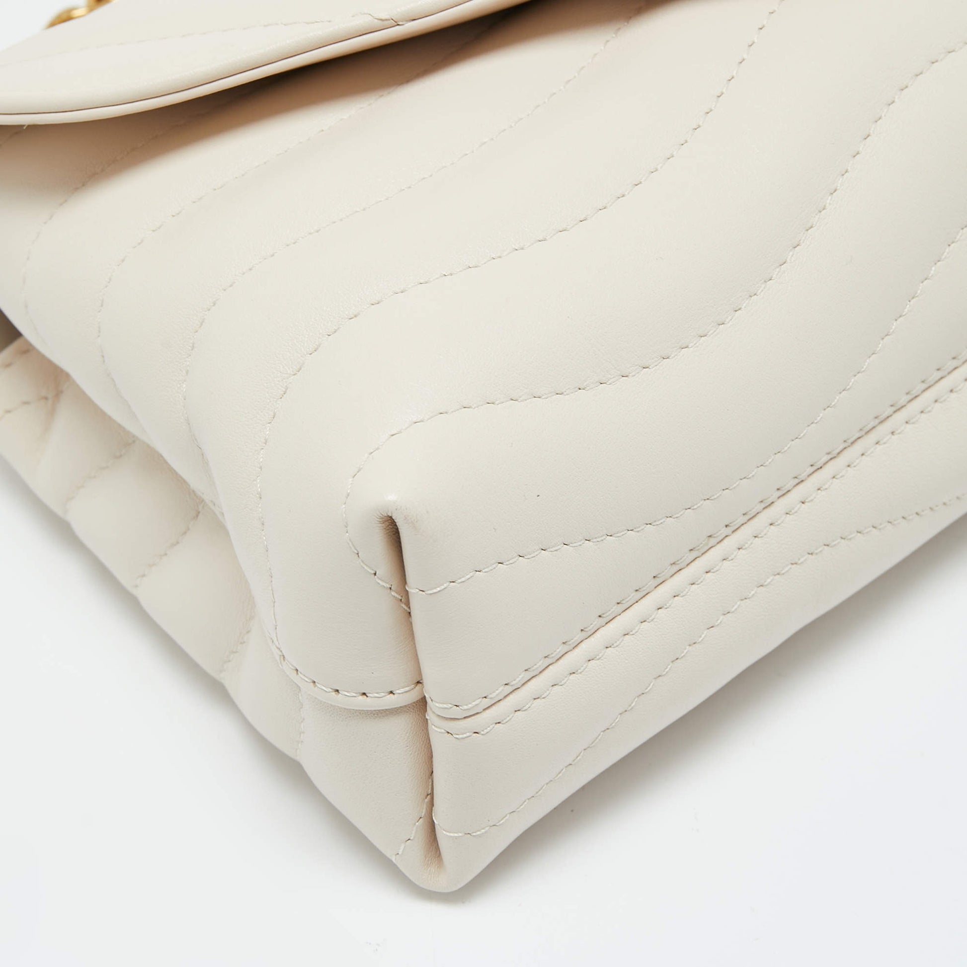 Louis Vuitton New Wave MM Chain Bag - Ivory